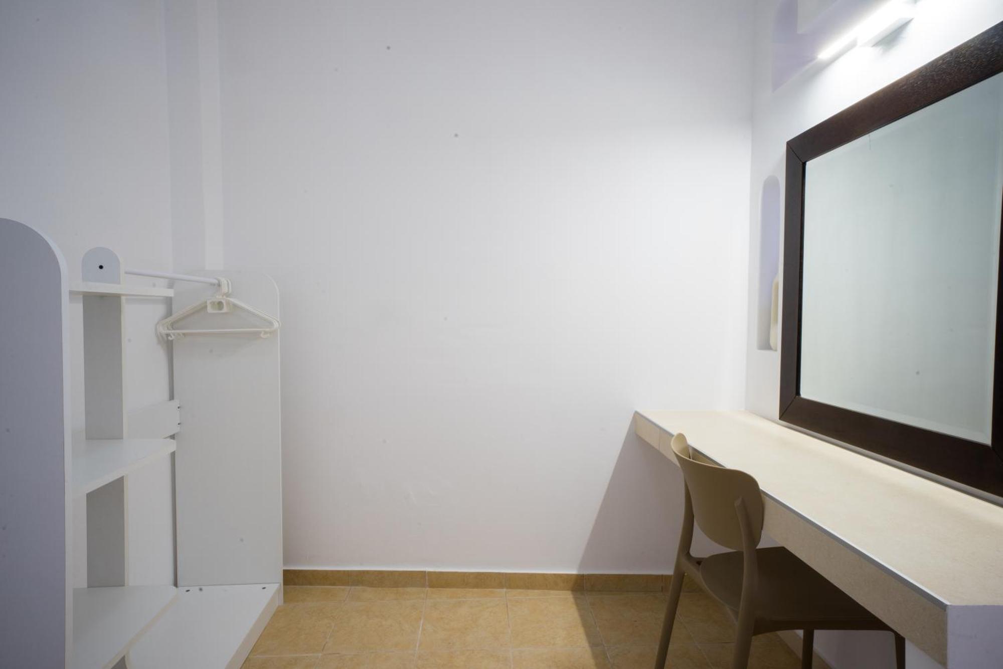 פליראקי Diamond Apartments מראה חיצוני תמונה