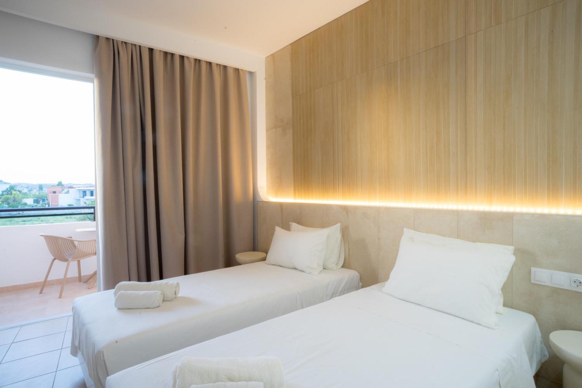 פליראקי Diamond Apartments מראה חיצוני תמונה