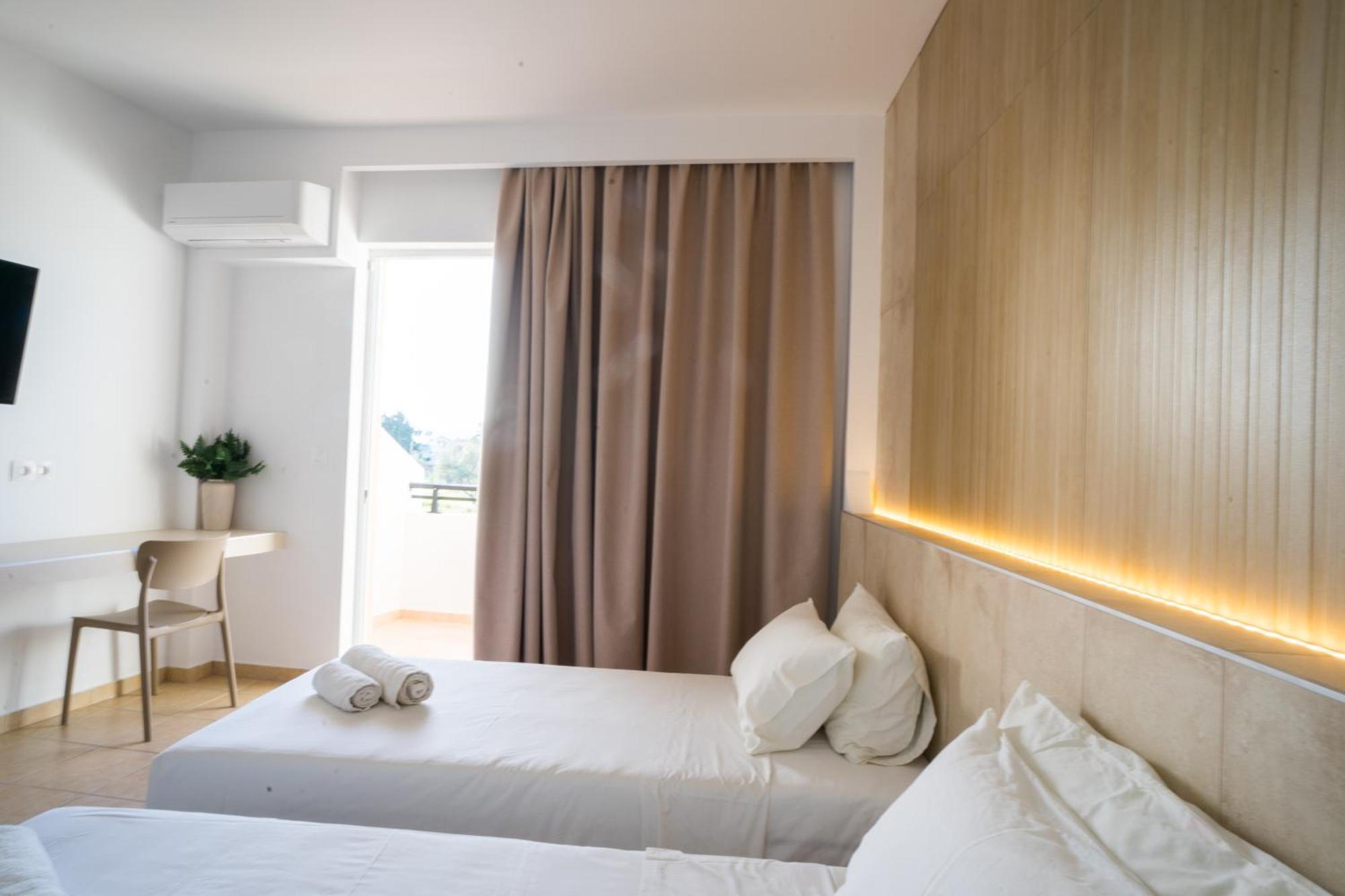 פליראקי Diamond Apartments מראה חיצוני תמונה