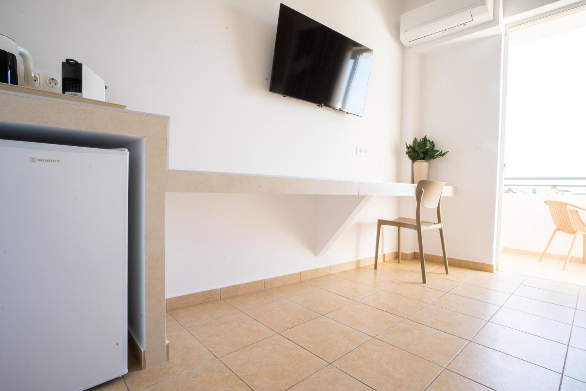 פליראקי Diamond Apartments מראה חיצוני תמונה
