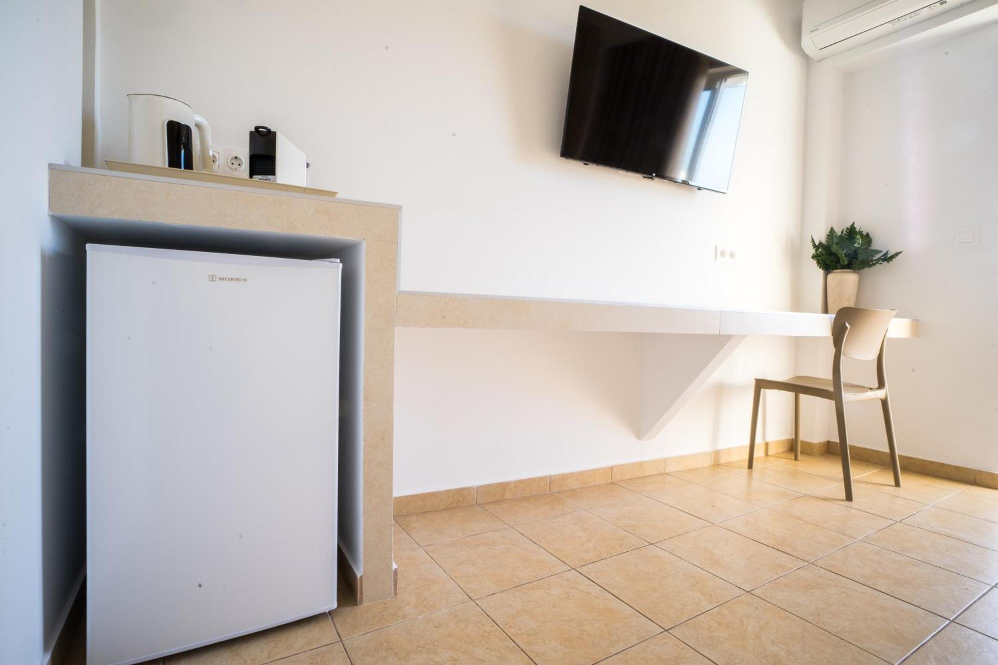 פליראקי Diamond Apartments מראה חיצוני תמונה