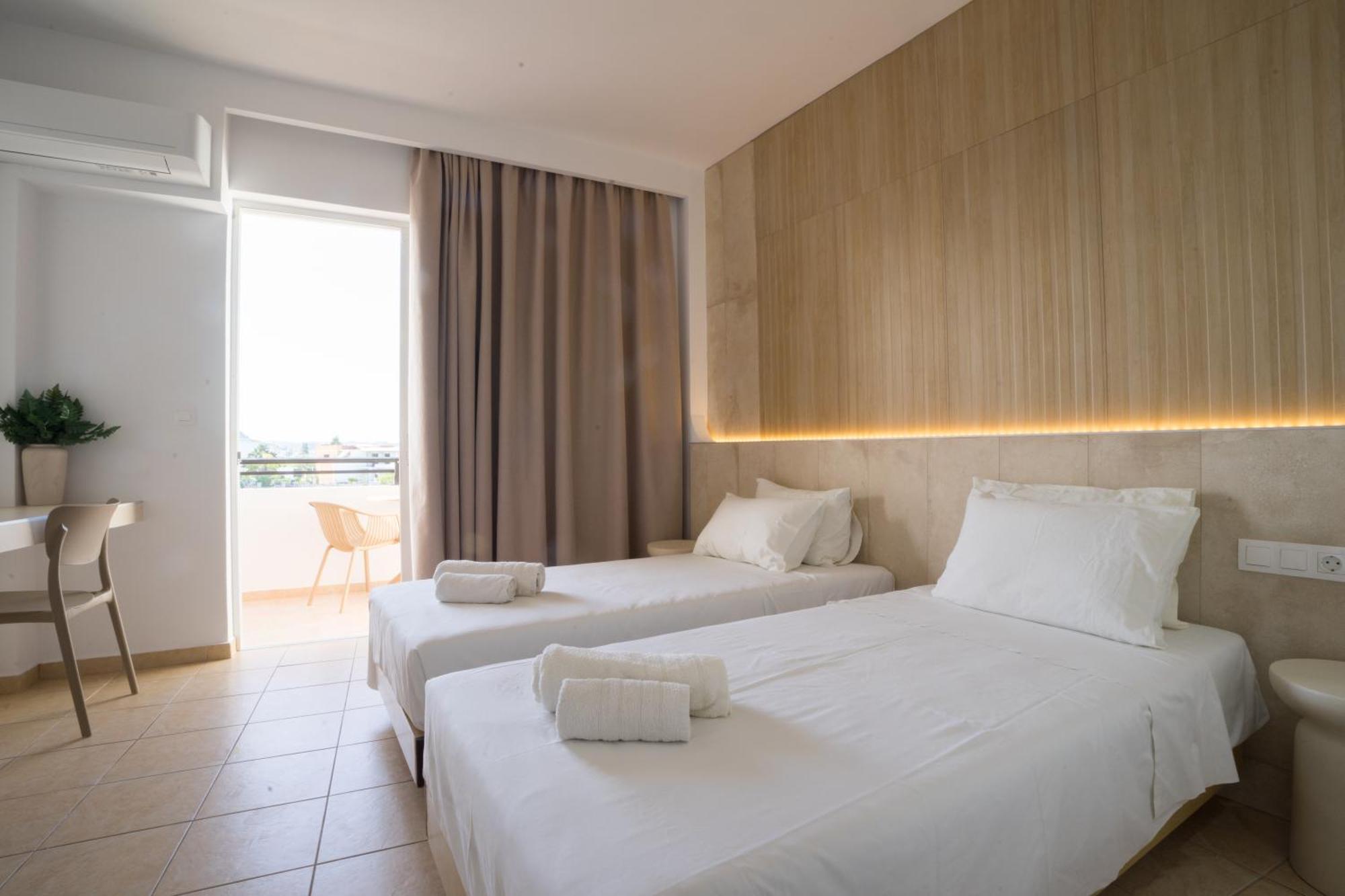 פליראקי Diamond Apartments מראה חיצוני תמונה