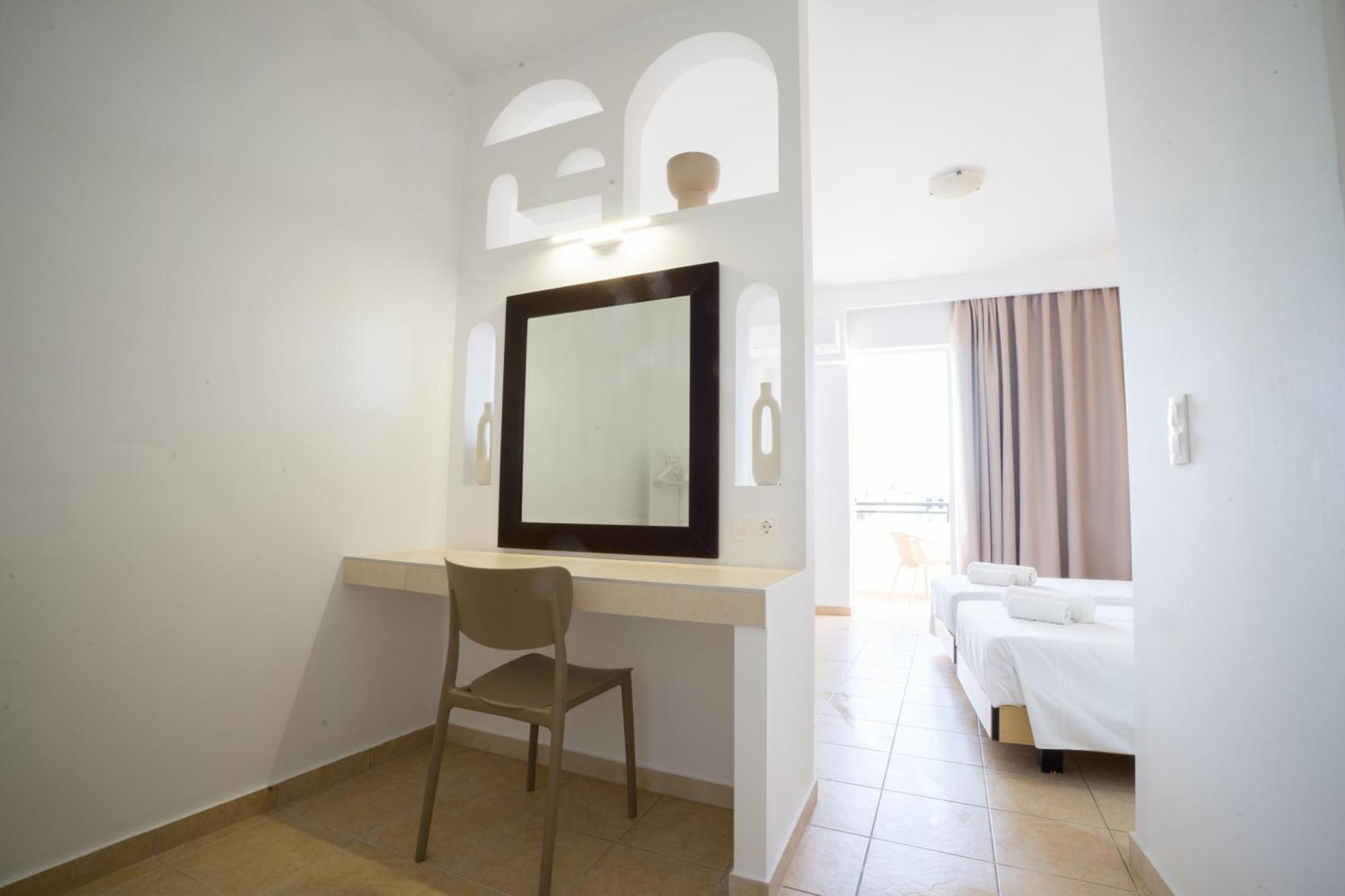 פליראקי Diamond Apartments מראה חיצוני תמונה