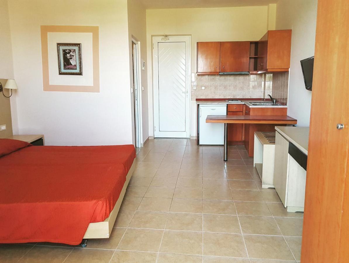 פליראקי Diamond Apartments מראה חיצוני תמונה